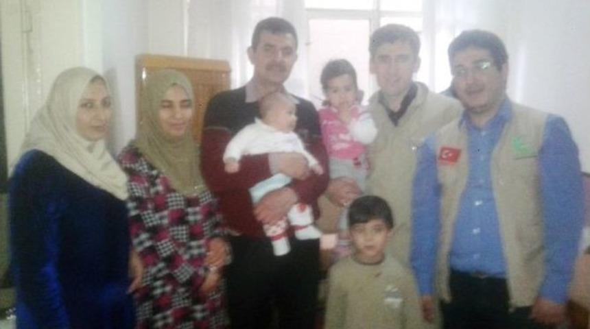 T&uuml;rkmenlere Hayır Eli Uzandı