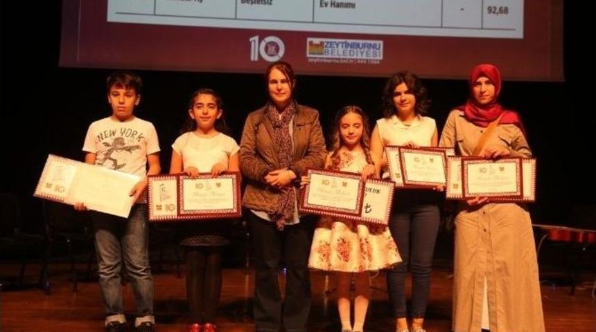 Kitap Tutkunları &Ouml;d&uuml;llerine Kavuştu