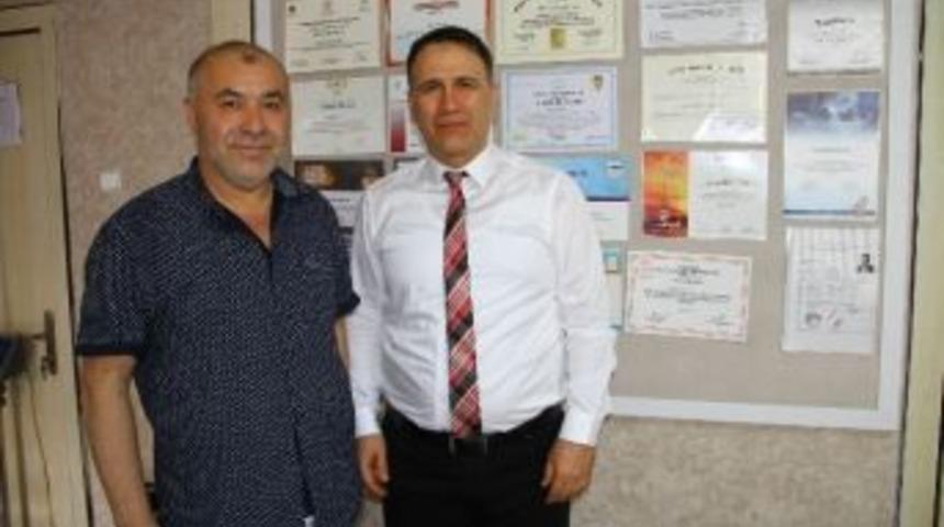 Şekerden Kurtuldu, Nazardan Korkuyor