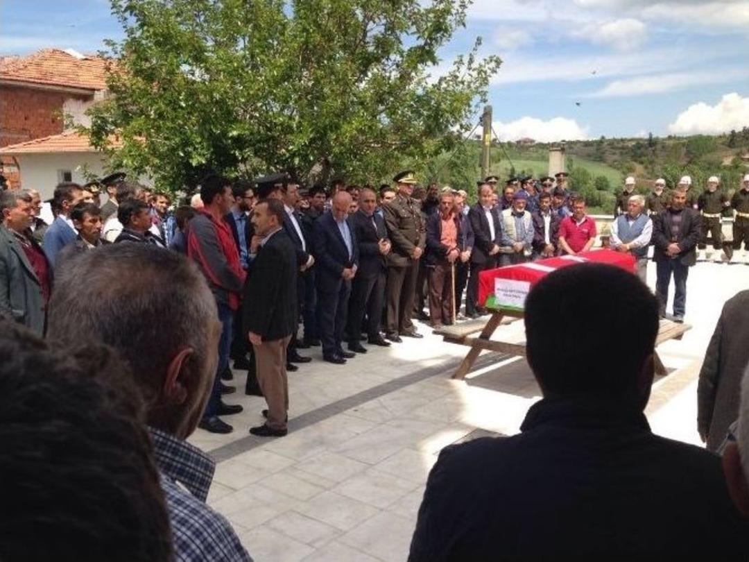 Kıbrıs Gazisi Askeri T&ouml;renle Defnedildi