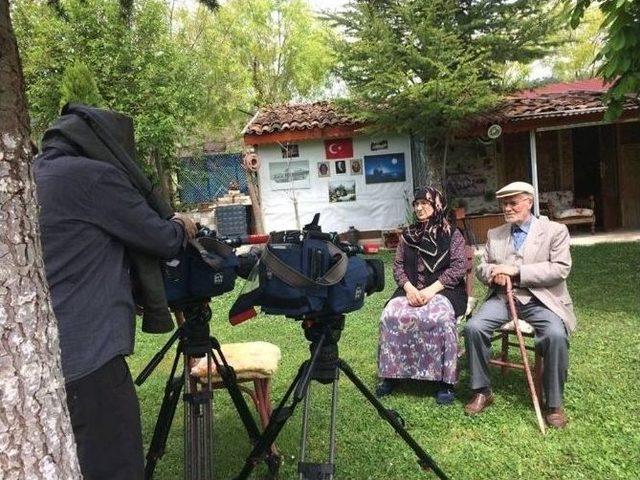 ‘ömür Dediğin’ Programı Bozüyük’e Konuk Oldu