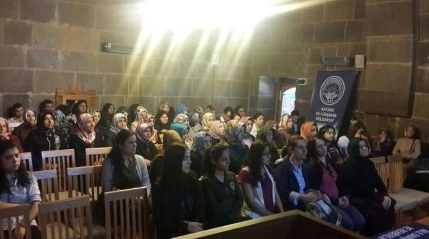 Huzur &Ccedil;ınarı İle Sağlıklı G&uuml;nler S&uuml;r&uuml;yor