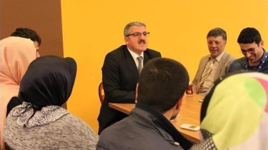 İşkur İl M&uuml;d&uuml;r&uuml; Toman, Engelli Merkezi&rsquo;ni Ziyaret Etti