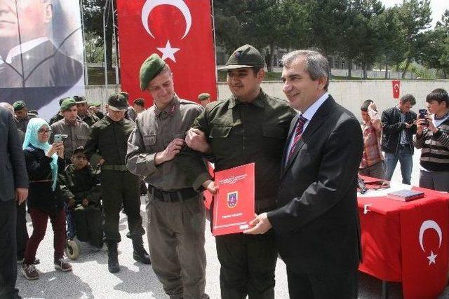 Yozgat’ta Engelliler Bir Günlük Temsili Askerlik Yaptı