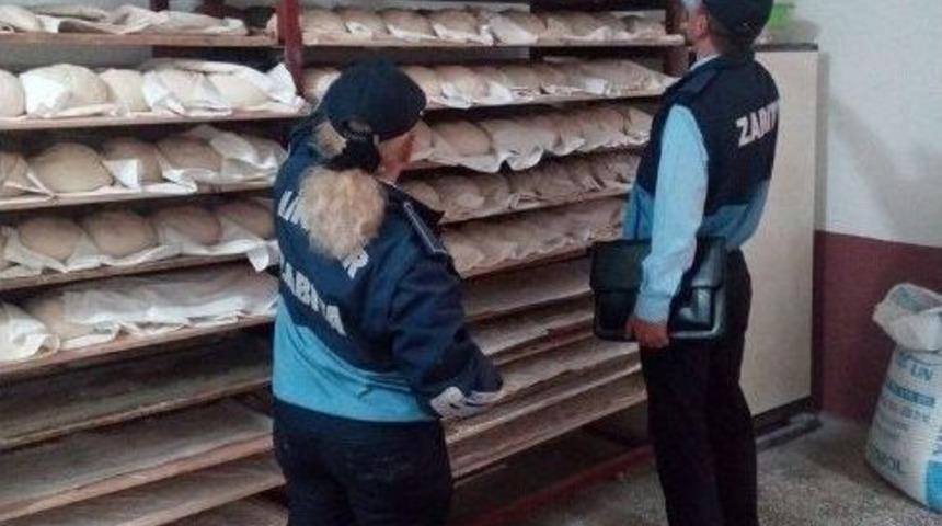 Niksar&rsquo;da Zabıta Fırınları Denetledi