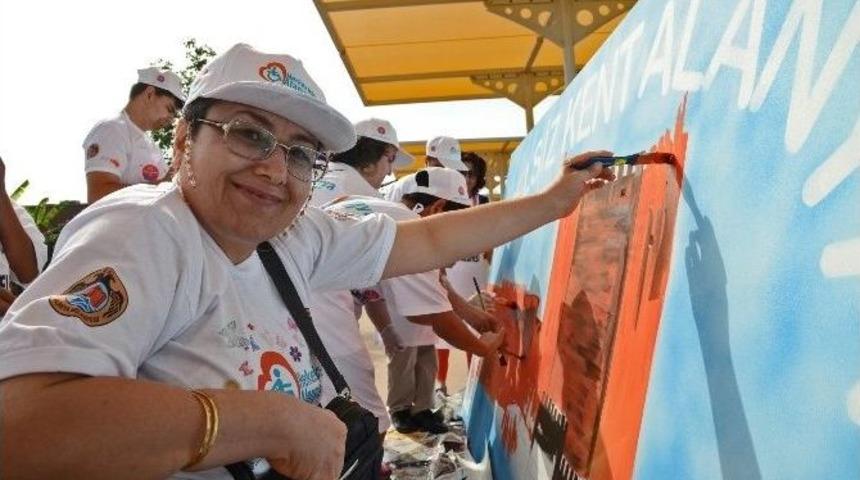 Engelli Bireyler Expo 2016&rsquo;da Resim Yaptı