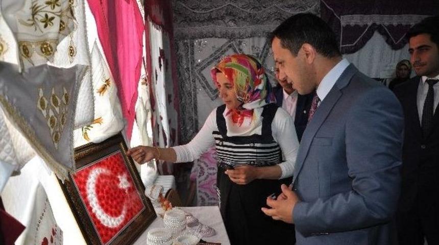 Halk Eğitim Merkezi&rsquo;nde Yıl Sonu Sergisi