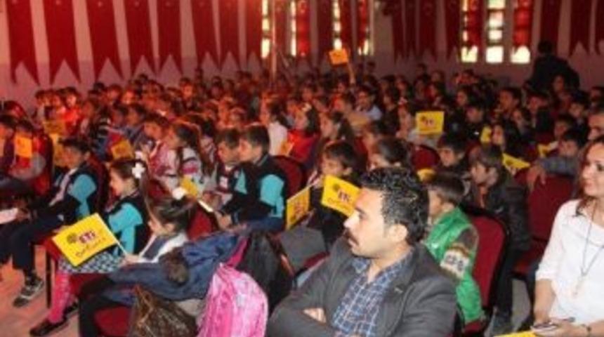 Horasan Belediyesi Ve Eti&rsquo;den Tiyatro Etkinliği