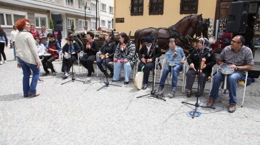 Başkan Kurt G&ouml;rsem &Ouml;ğrencileri İle Bir Araya Geldi