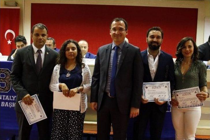 Stajyer Avukatlar Asgari Ücret İstiyor G2