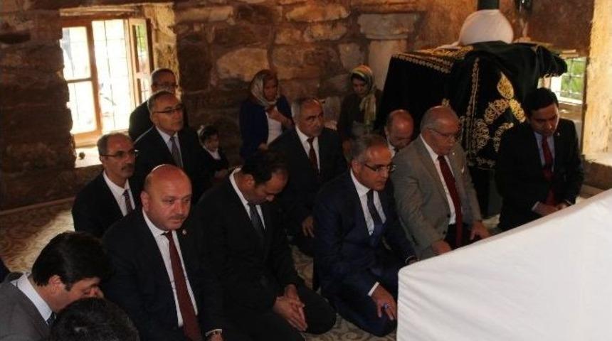 Aşıkpaşa&rsquo;nın Sanduka &Ouml;rt&uuml;s&uuml; Yenilendi