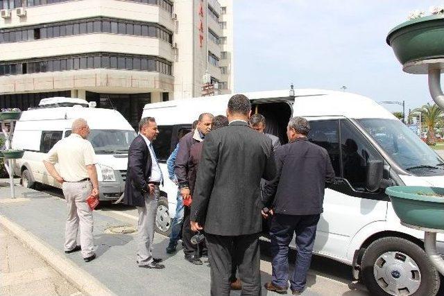 Anayasa Standına Silahla Gelen Şahıs Gözaltına Alındı