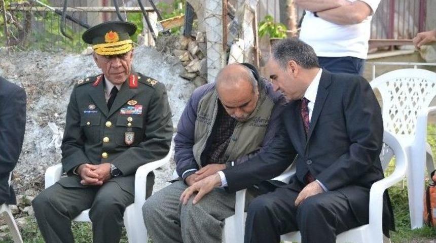 Oğullarının Şehit Olduğu Haberi Ailesine İletildi