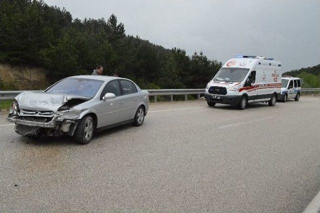 Aynı Yerde 5 Dakika Arayla İki Kaza: 5 Yaralı 3