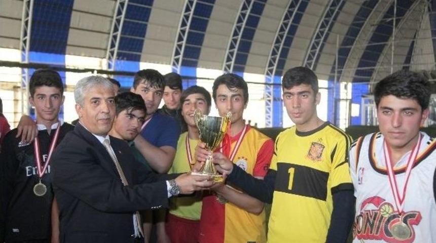 Futbol Turnuvası Tamamlandı