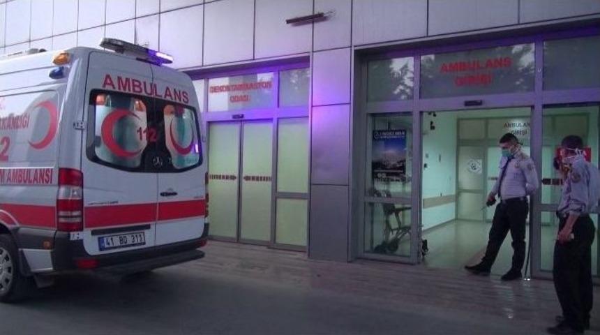 B&ouml;cek İlacı 11 İş&ccedil;iyi Hastanelik Etti