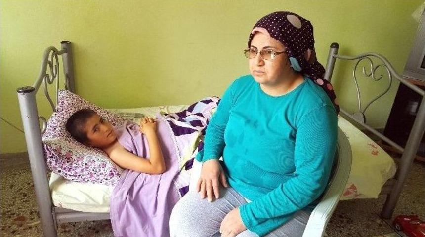 Kadirli Belediyesi&rsquo;nden, Ameliyatlı &Ccedil;ocuğa Evde Pansuman Hizmeti