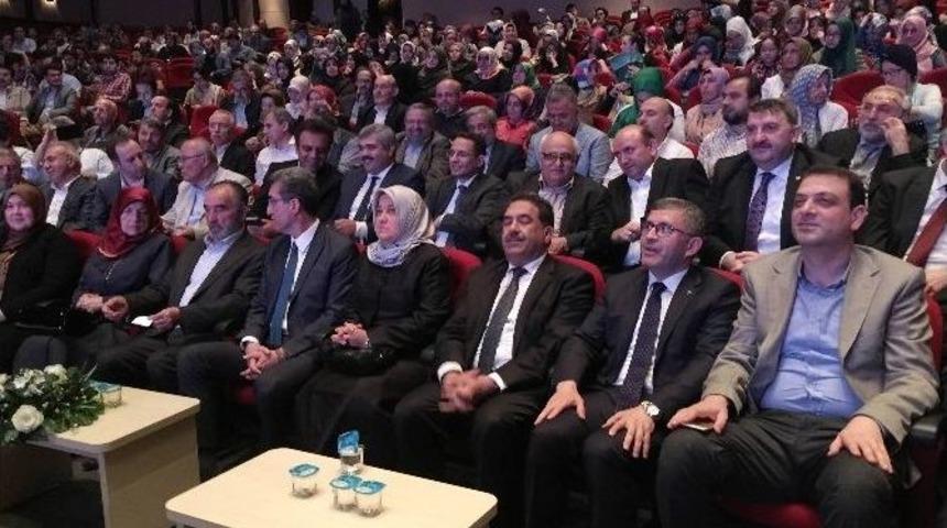 &Uuml;sk&uuml;dar&rsquo;da Hayrettin Karaman&rsquo;a Saygı Gecesi