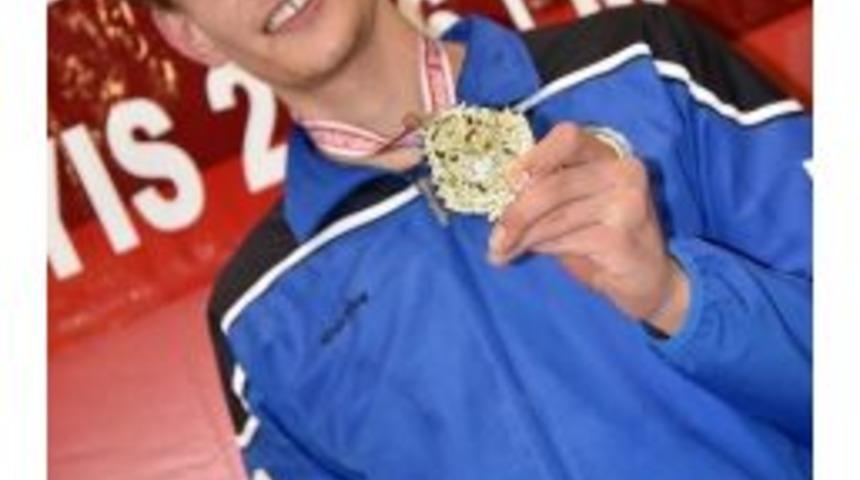 Talha Bayram T&uuml;rkiye Şampiyonu Oldu