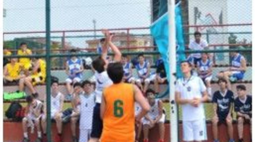 Nil&uuml;fer&rsquo;de Basketbol Ş&ouml;leni