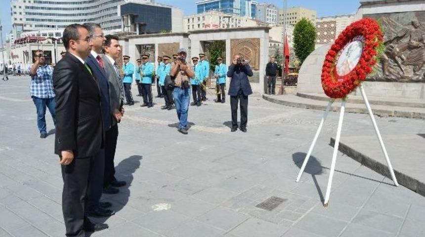 Bilimsel Eczacılığın Kuruluşunun 177. Yıl Kutlamaları Başladı