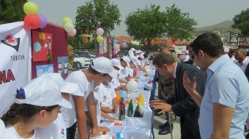 Aliağa&rsquo;da T&uuml;bitak Bilim Fuarı A&ccedil;ıldı