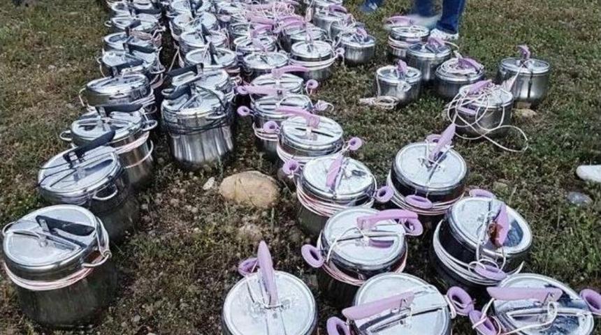 Siirt&rsquo;te D&uuml;d&uuml;kl&uuml; Tencerelerde 722 Kilo Patlayıcı Ele Ge&ccedil;irildi