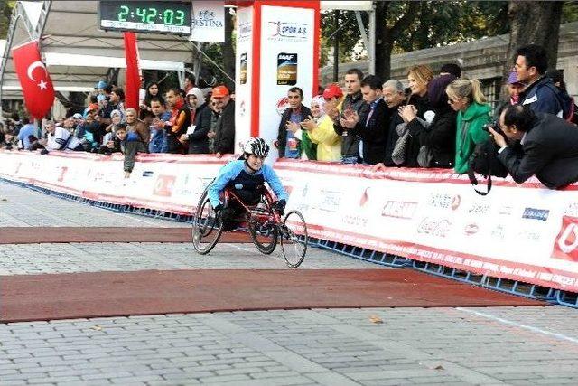 Bağcılarlı Atletler Antalya&rsquo;dan Madalyalarla D&ouml;nd&uuml; 3