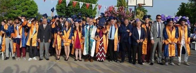 Ortaca Myo Mezunlarını T&ouml;renle Uğurladı 1