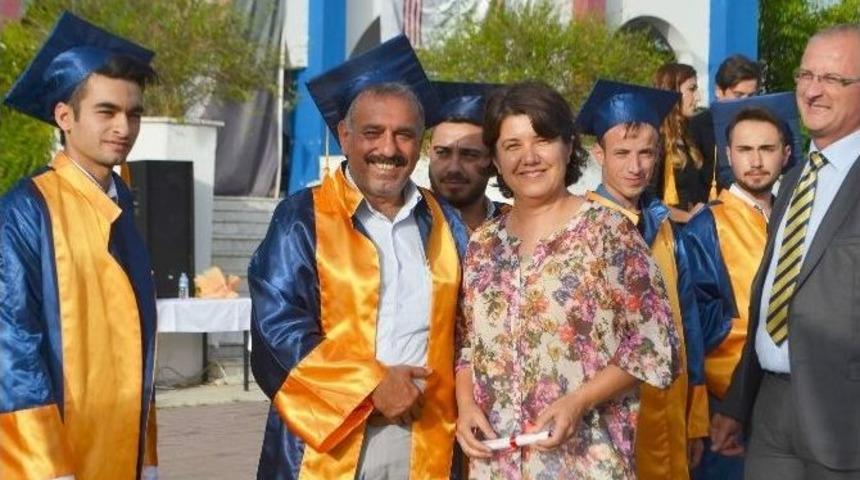 Okumada Yaşının Olmadığını G&ouml;sterdi