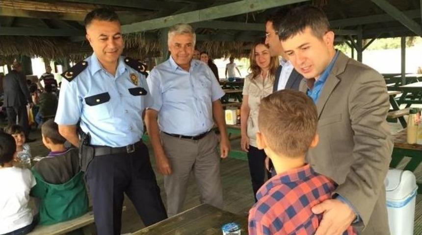 Pataralı &Ouml;ğrenciler Kahvaltıda Buluştu