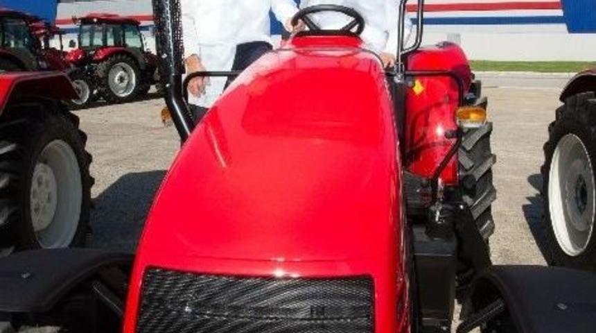 Başak Trakt&ouml;r&rsquo;den D&uuml;nya &Ccedil;ift&ccedil;iler G&uuml;n&uuml; Kutlaması