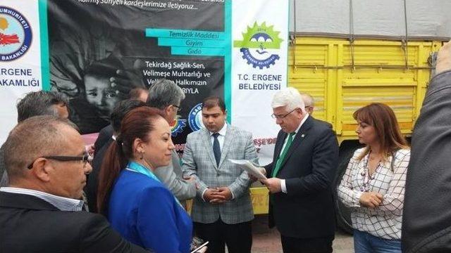 Velimeşe’den, Kilis’teki Suriyelilere Yardım