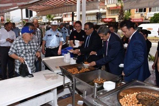 Trafik Kazalarında Hayatlarını Yitirenler İçin Lokma Hayrı Yapıldı