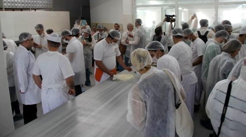 İstanbul&rsquo;dan Gaziantep&rsquo;e Uzanan Baklava Aşkı