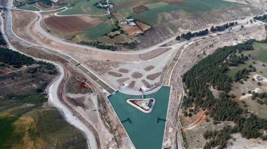 Beşpınar Vadisi Her Gecen G&uuml;n Daha Da G&uuml;zelleşiyor