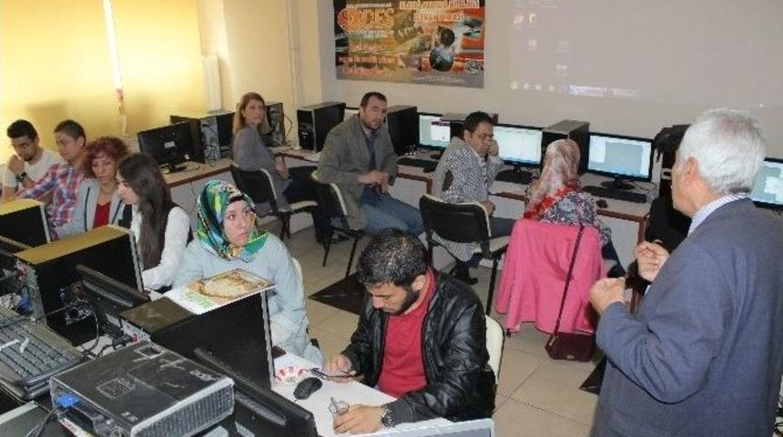 Elazığ&rsquo;da Gazetecilere Kurs Verilmeye Başlandı