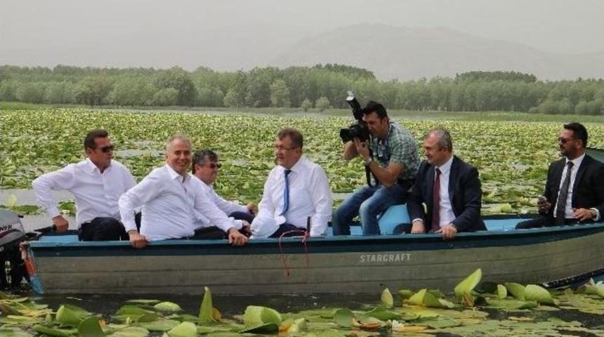 Belediye Başkanlarının Işıklı G&ouml;l&uuml; Keyfi