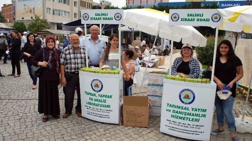 Salihli&rsquo;de &Ccedil;ift&ccedil;iler G&uuml;n&uuml; Kutlandı