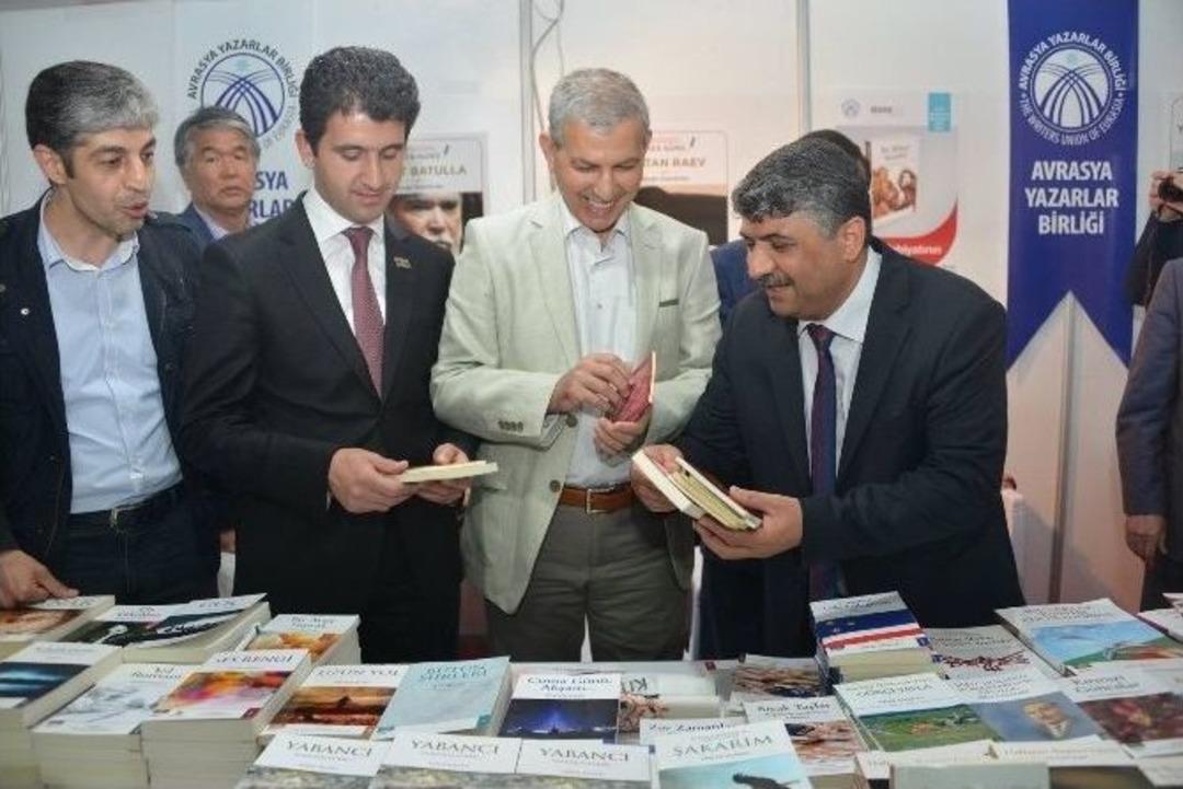 5. Malatya Kitap Ve K&uuml;lt&uuml;r Fuarı Etkinlikleri Devam Ediyor