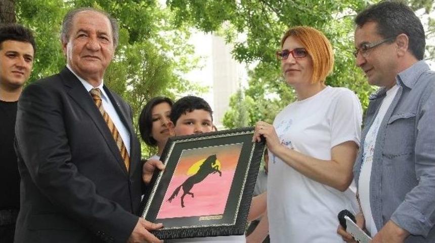 Otizmli Aileler Piknikte Buluştu