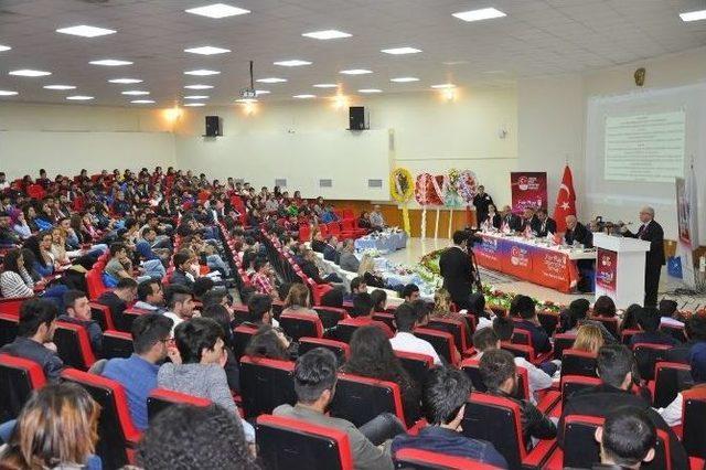 Kafkas Üniversitesi’nde Fair Play Üniversiteler Kervanı Paneli