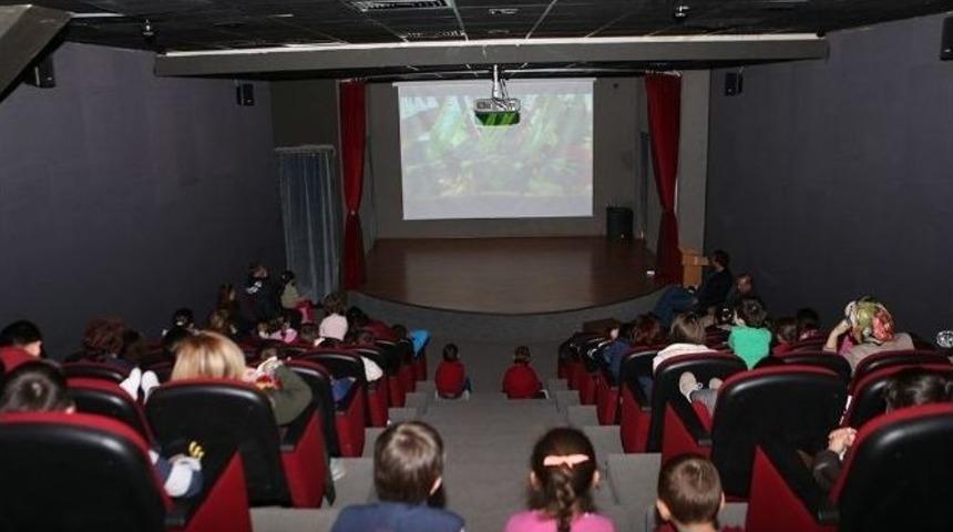 K&uuml;lt&uuml;r Sanat M&uuml;d&uuml;rl&uuml;ğ&uuml;n&uuml;n &Ccedil;alışmaları Anlatıldı