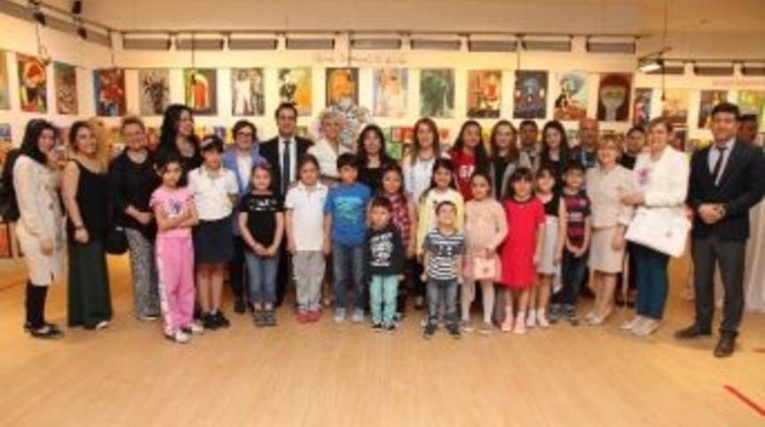 &Ouml;zel Sanko Okulları &Ouml;ğrencilerinin El Emekleri Sergileniyor