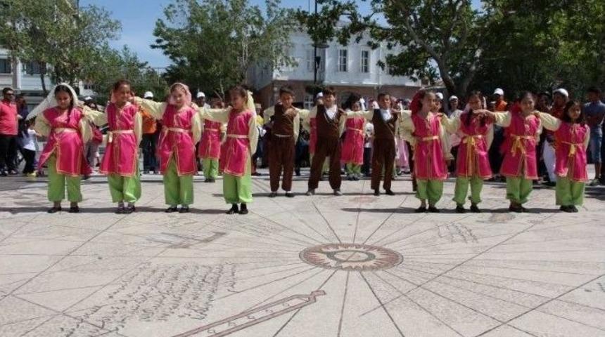 6. Atikhisar Kır Şenliği Başladı