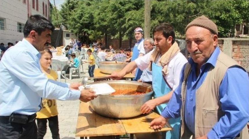 Vezirk&ouml;pr&uuml;&rsquo;de Bolluk Aşı Duası