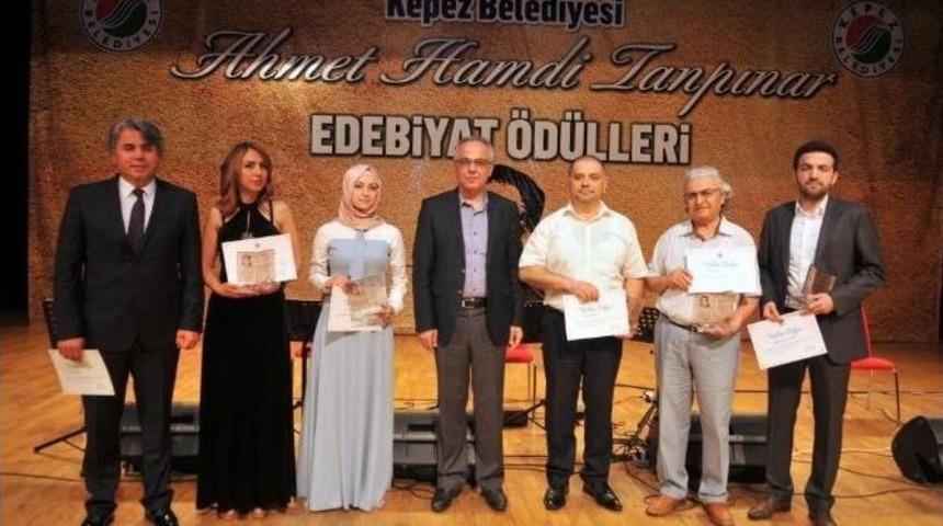 Gen&ccedil; Edebiyat&ccedil;ılar Kepez&rsquo;de &Ouml;d&uuml;llendirilecek