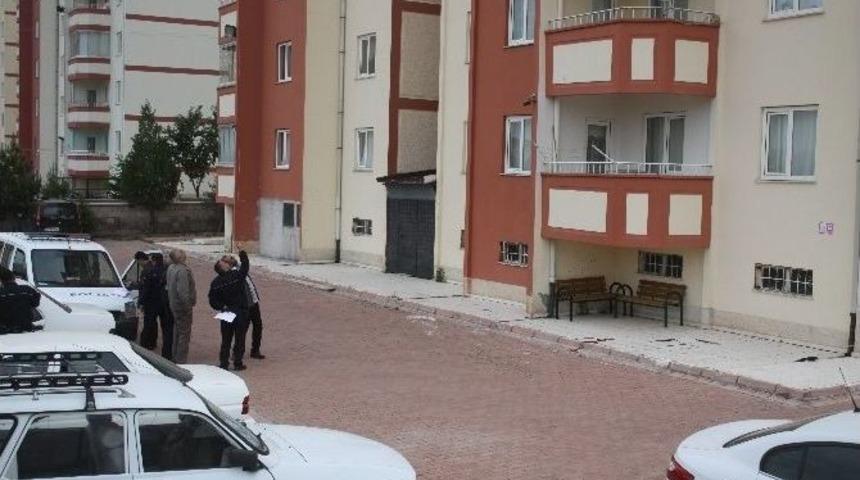 13. Kattan D&uuml;şen Adam Hayatını Kaybetti