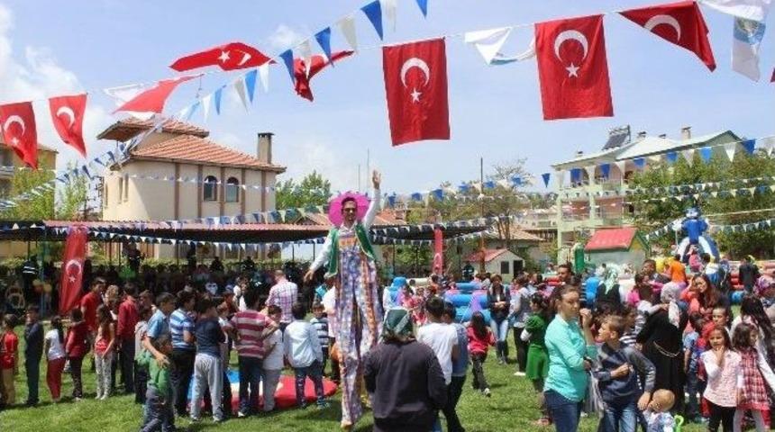 Tufanbeyli&rsquo;de Anne-&ccedil;ocuk Şenliği