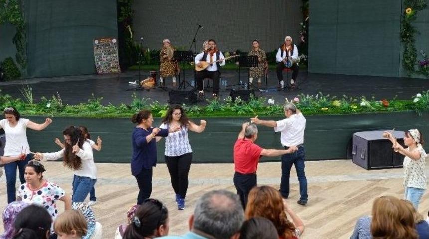 Expo 2016’da İbradı Halk Oyunları Gösterisi